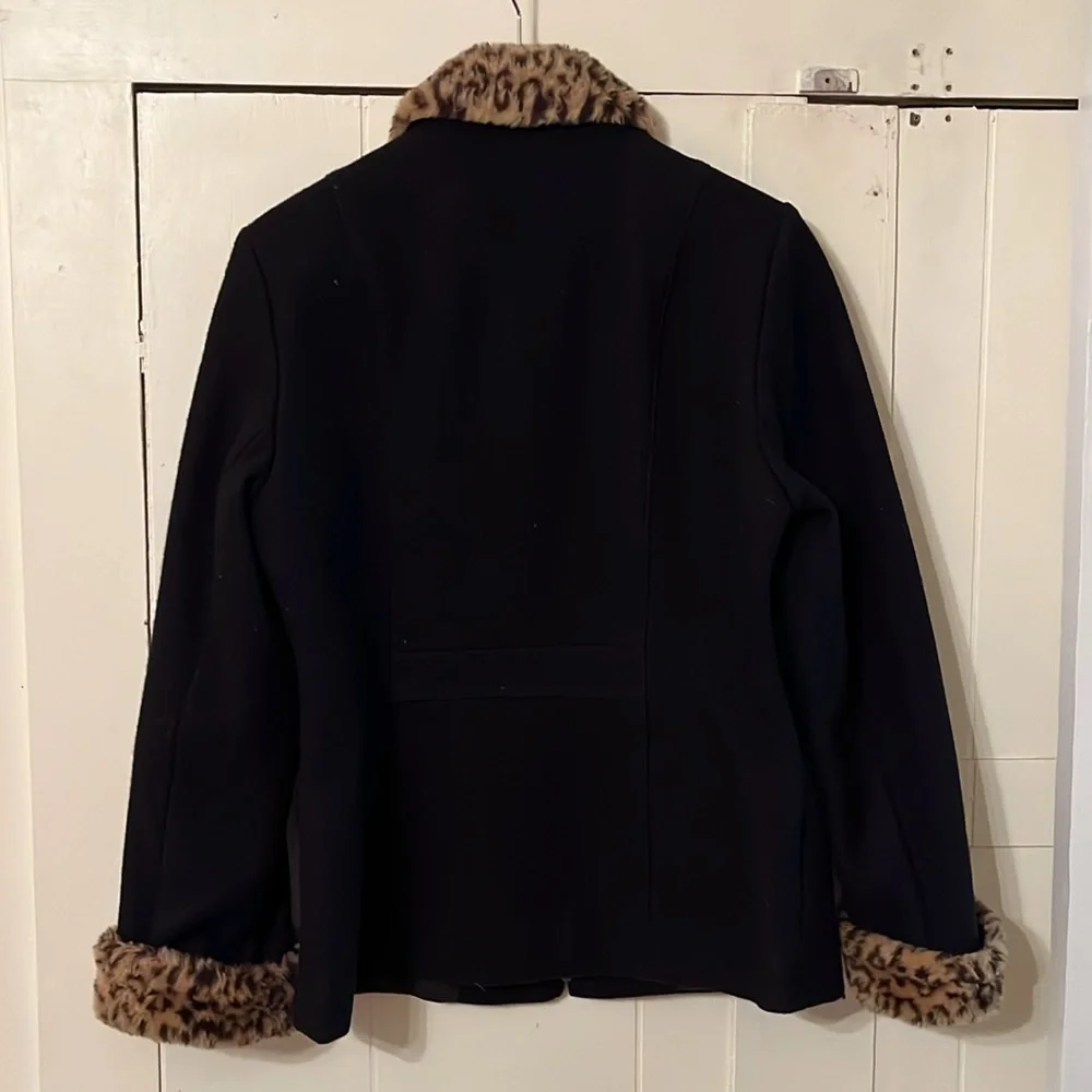 Jason Cole ladies medium lined wool coat, fur trimmed full zip - Picture 2 of 3